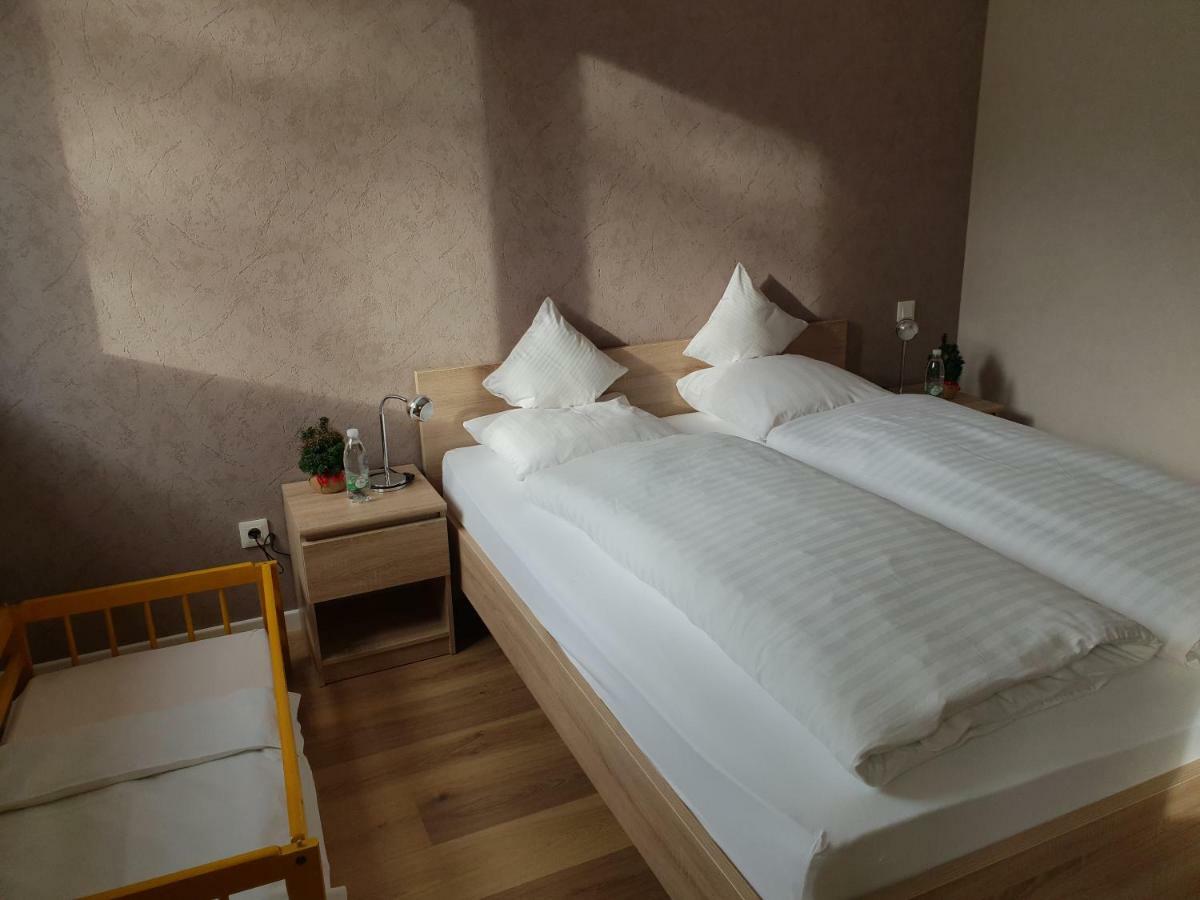 니더브룬레벵즈 Meubles Du 25 N2 F2 Rdc 아파트 외부 사진